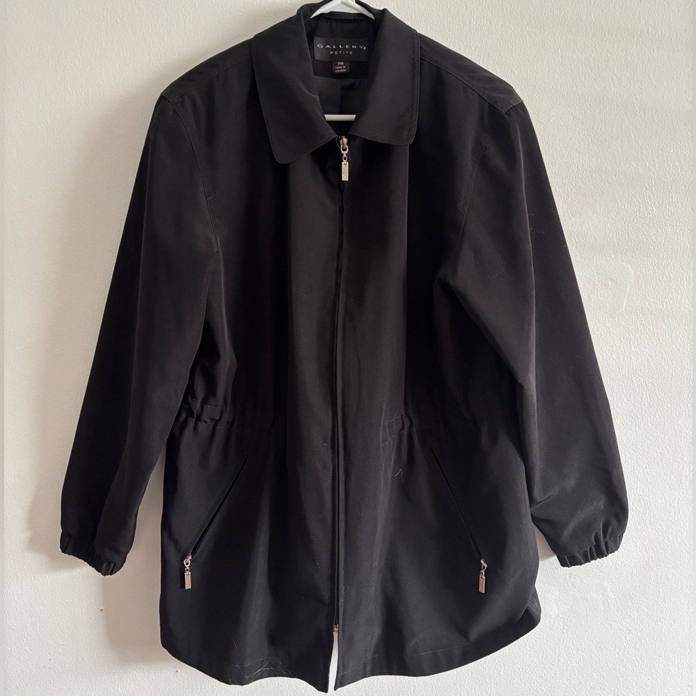 Gallery Collared Jacket - Picture 4 of 8